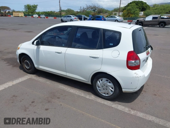 2007 Honda Fit with VIN JHMGD38497S019980, listed as a IAAI auction lot 41955046 with 120,575 mi miles. Bid and sale history available at carsss.com. Image 3.