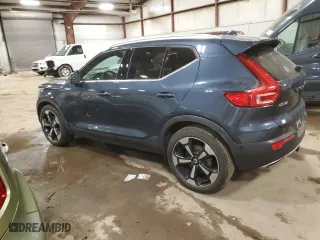 2019 Volvo XC40 Inscription with VIN YV4162UL3K2107387, listed as a Copart auction lot 47950455 with 178,469 mi miles and Clean Title. Bid and sale history available at carsss.com. Image 2.