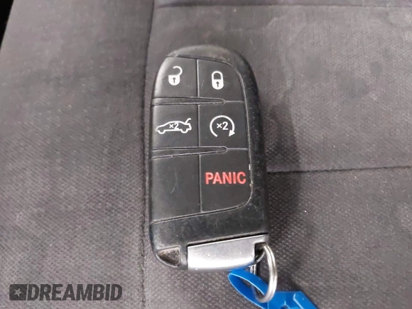 2015 Chrysler 200 Limited with VIN 1C3CCCAB1FN534985, listed as a IAAI auction lot 41914112 with 168,252 mi miles. Bid and sale history available at carsss.com. Image 11.