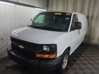 2014 Chevrolet Express Cargo z VIN 1GCSGAFXXE1162573, wystawiony jako IAAI lot #42547277 z przebiegiem 230 224 mil mil oraz . Historia ofert i sprzedaży dostępna na DreamBid. Obrazek 25.
