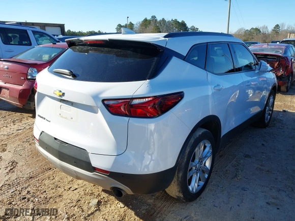 2019 Chevrolet Blazer with VIN 3GNKBHRS0KS661570, listed as a IAAI auction lot 41257044 with 111,565 mi miles. Bid and sale history available at carsss.com. Image 4.