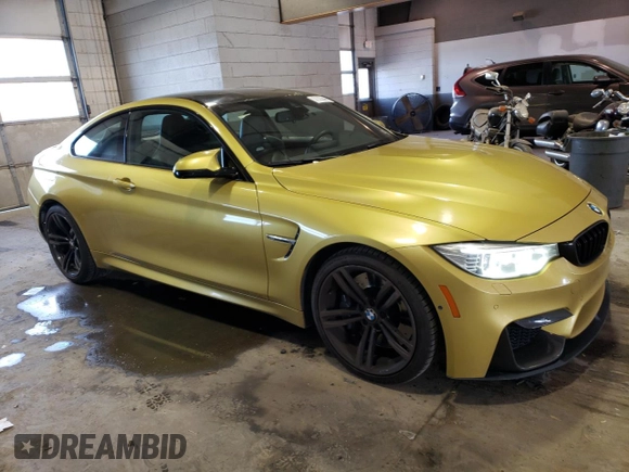 2015 BMW M4 with VIN WBS3R9C55FF708841, listed as a Copart auction lot 37322644 with 213,527 mi miles. Bid and sale history available at carsss.com. Image 4.