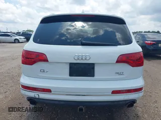 2015 Audi Q7 Premium Plus with VIN WA1LGAFE1FD016429, listed as a IAAI auction lot 42453301 with 123,139 mi miles and . Bid and sale history available at DreamBid. Image 15.