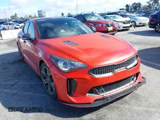 2020 Kia Stinger GT-Line with VIN KNAE15LA6L6081184, listed as a IAAI auction lot 41587668 with 52,168 mi miles. Bid and sale history available at carsss.com. Image 1.