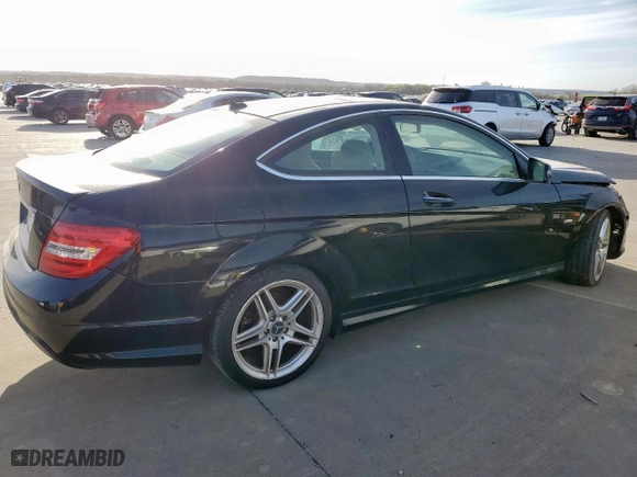2012 Mercedes-Benz C-Class C 250 with VIN WDDGJ4HB5CF932422, listed as a Copart auction lot 49472485 with 69,914 mi miles and Clean Title. Bid and sale history available at carsss.com. Image 3.