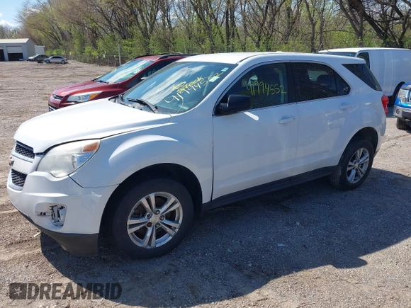 2015 Chevrolet Equinox LS z VIN 2GNALAEKXF6354062, wystawiony jako IAAI lot #41994552 z przebiegiem 185 000 mil mil oraz . Historia ofert i sprzedaży dostępna na DreamBid. Obrazek 2.