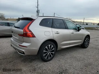 2025 Volvo XC60 Plus with VIN YV4M12RC1S1116390, listed as a Copart auction lot 88943325 with 972 mi miles and Clean Title. Bid and sale history available at carsss.com. Image 3.