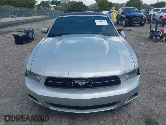 2010 Ford Mustang V6 with VIN 1ZVBP8EN3A5149995, listed as a IAAI auction lot 41941438 with 83,968 mi miles and . Bid and sale history available at DreamBid. Image 12.