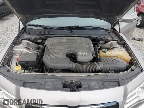 2014 Chrysler 300 with VIN 2C3CCAAG0EH203709, listed as a Copart auction lot 50055075 with 161,043 mi miles and Salvage Title. Bid and sale history available at carsss.com. Image 11.