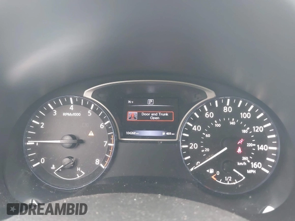 2017 Nissan Altima SR with VIN 1N4AL3APXHC152604, listed as a IAAI auction lot 41978787 with 104,268 mi miles and . Bid and sale history available at DreamBid. Image 7.