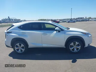 2017 Lexus NX 200t z VIN JTJBARBZ2H2129506, wystawiony jako IAAI lot #42152962 z przebiegiem 70 747 mil mil oraz . Historia ofert i sprzedaży dostępna na DreamBid. Obrazek 13.