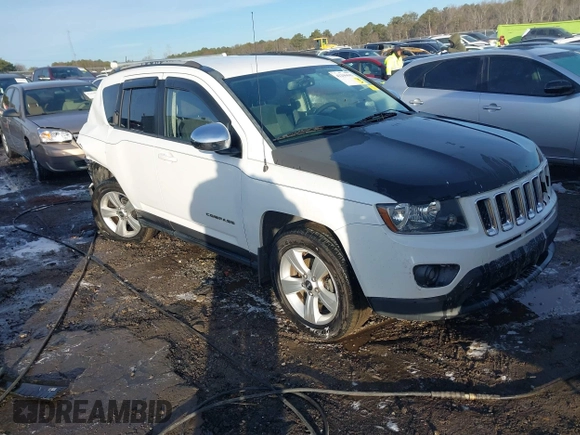 2015 Jeep Compass Sport with VIN 1C4NJCBB4FD343866, listed as a IAAI auction lot 41296043 with 176,664 mi miles. Bid and sale history available at carsss.com. Image 1.