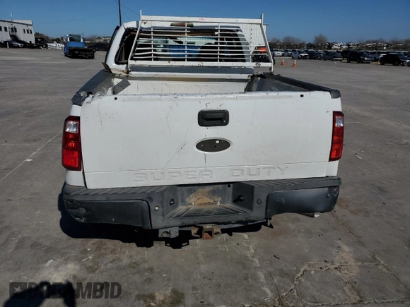 2008 Ford Super Duty F-250 SRW XL with VIN 1FTSX20R88EC82966, listed as a Copart auction lot 43568875 with 330,345 mi miles and Salvage Title. Bid and sale history available at carsss.com. Image 6.