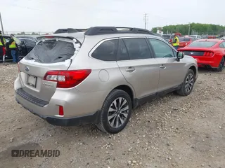 2017 Subaru Outback Limited z VIN 4S4BSANC3H3222243, wystawiony jako IAAI lot #42366093 z przebiegiem 148 814 mil mil oraz . Historia ofert i sprzedaży dostępna na DreamBid. Obrazek 4.
