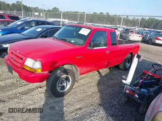 2000 Ford Ranger XL with VIN 1FTYR14C3YTA62876, listed as a IAAI auction lot 41470437 with 124,611 mi miles. Bid and sale history available at carsss.com. Image 2.