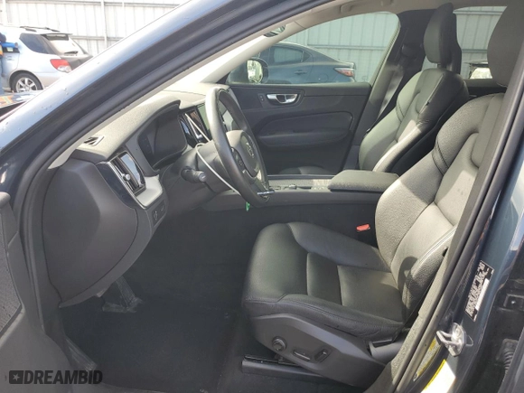 2018 Volvo XC60 Momentum with VIN YV4A22RK9J1093169, listed as a Copart auction lot 48784125 with 42,598 mi miles and Salvage Title. Bid and sale history available at carsss.com. Image 7.