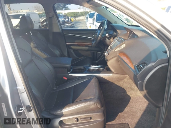 2018 Acura MDX with VIN 5J8YD3H30JL002307, listed as a IAAI auction lot 41366353 with 118,489 mi miles and . Bid and sale history available at carsss.com. Image 5.