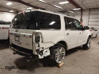 2016 Ford Expedition Platinum с VIN 1FMJU1MT2GEF27226, выставлен на аукционе IAAI как лот 41303801 с пробегом 150 003 миль миль и . История ставок и продаж доступна на DreamBid. Изображение 4.