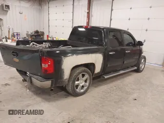 2012 Chevrolet Silverado 1500 LT with VIN 3GCPKSE77CG259983, listed as a IAAI auction lot 41934129 with 295,452 mi miles and . Bid and sale history available at DreamBid. Image 4.