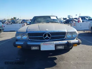 1985 Mercedes-Benz 380 z VIN WDBBA45C6FA020254, wystawiony jako IAAI lot #41254573 z przebiegiem 74 344 mil mil oraz . Historia ofert i sprzedaży dostępna na DreamBid. Obrazek 12.