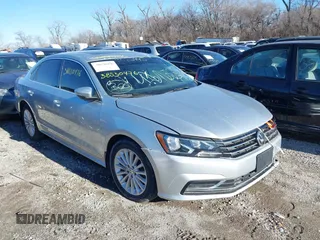 2016 Volkswagen Passat SE z VIN 1VWBS7A38GC037758, wystawiony jako IAAI lot #38530476 z przebiegiem 93 438 mil mil oraz . Historia ofert i sprzedaży dostępna na DreamBid. Obrazek 1.