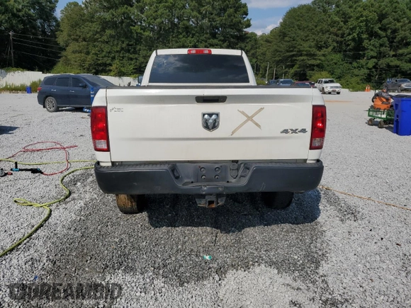 2017 Ram 2500 Tradesman with VIN 3C6TR5HTXHG698968, listed as a Copart auction lot 67200054 with 191,300 mi miles and Clean title. Bid and sale history available at DreamBid. Image 6.