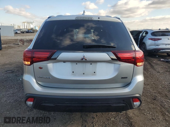 2020 Mitsubishi Outlander SE z VIN JA4AD3A30LZ040995, wystawiony jako Copart lot #53174605 z przebiegiem 139 046 mil mil oraz Szkoda całkowita • Salvage title. Historia ofert i sprzedaży dostępna na DreamBid. Obrazek 6.