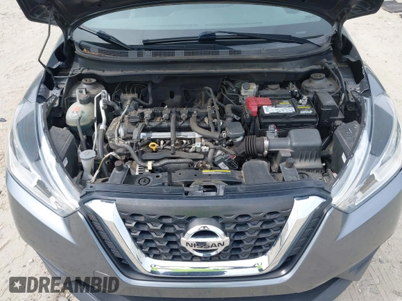 2019 Nissan Kicks SV with VIN 3N1CP5CU1KL534573, listed as a IAAI auction lot 39215072 with 55,489 mi miles. Bid and sale history available at carsss.com. Image 10.