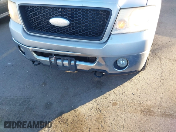 2006 Ford F-150 XLT with VIN 1FTPX14V06NB74894, listed as a IAAI auction lot 41848879 with 266,155 mi miles. Bid and sale history available at carsss.com. Image 6.