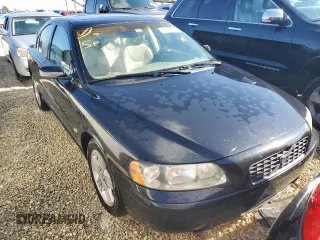 2005 Volvo S60 with VIN YV1RH592752430230, listed as a Copart auction lot 73945014 with 150,687 mi miles and Salvage Title. Bid and sale history available at carsss.com. Image 5.