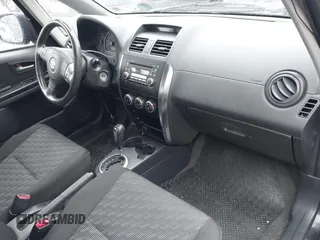 2008 Suzuki SX4 with VIN JS2YB413685105319, listed as a IAAI auction lot 41954587 with 103,996 mi miles and . Bid and sale history available at DreamBid. Image 5.