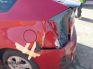 2011 Toyota Prius I z VIN JTDKN3DUXB0250101, wystawiony jako IAAI lot #41797789 z przebiegiem 127 306 mil mil oraz . Historia ofert i sprzedaży dostępna na DreamBid. Obrazek 19.