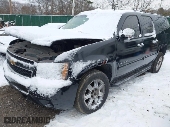 2010 Chevrolet Suburban LS with VIN 1GNUKHE37AR203811, listed as a IAAI auction lot 41304431 with Not provided miles and . Bid and sale history available at DreamBid. Image 16.