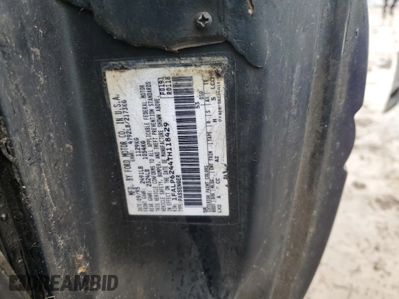 1996 Ford Thunderbird LX z VIN 1FALP6244TH118429, wystawiony jako Copart lot #47677935 z przebiegiem 167 726 mil mil oraz Szkoda całkowita • Salvage title. Historia ofert i sprzedaży dostępna na DreamBid. Obrazek 14.