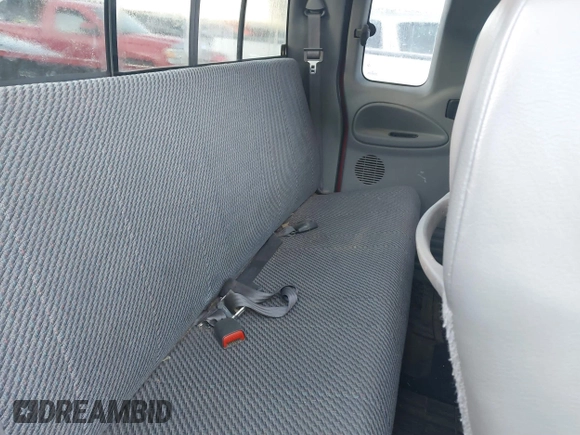1998 Dodge 1500 с VIN 1B7HC13Y6WJ221378, выставлен на аукционе IAAI как лот 41751883 с пробегом 153 035 миль миль и . История ставок и продаж доступна на DreamBid. Изображение 8.