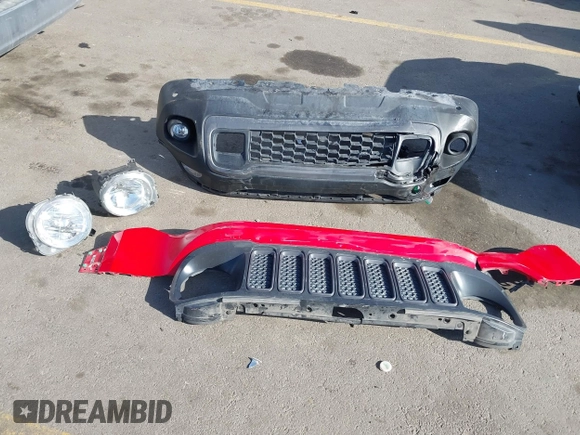 2019 Jeep Renegade Trailhawk with VIN ZACNJBC19KPK09606, listed as a IAAI auction lot 42002002 with 25,646 mi miles and . Bid and sale history available at DreamBid. Image 12.