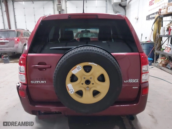 2006 Suzuki Grand Vitara Luxury with VIN JS3TD947264106126, listed as a IAAI auction lot 41961693 with 146,105 mi miles. Bid and sale history available at carsss.com. Image 16.