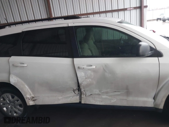 2020 Dodge Journey SE Value with VIN 3C4PDCAB3LT183311, listed as a IAAI auction lot 41547102 with 146,860 mi miles and . Bid and sale history available at carsss.com. Image 13.