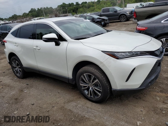 2022 Toyota Venza LE with VIN JTEAAAAH2NJ097310, listed as a Copart auction lot 63037034 with 51,468 mi miles and Salvage Title. Bid and sale history available at carsss.com. Image 4.