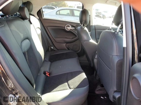 2018 FIAT 500X Trekking z VIN ZFBCFXCB8JP707103, wystawiony jako Copart lot #80532284 z przebiegiem 55 400 mil mil oraz Szkody całkowita. Historia ofert i sprzedaży dostępna na DreamBid. Obrazek 10.