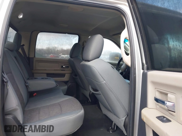 2010 Dodge Ram 2500 ST with VIN 3D7UT2CL2AG151211, listed as a IAAI auction lot 41704666 with 316,511 mi miles. Bid and sale history available at carsss.com. Image 8.