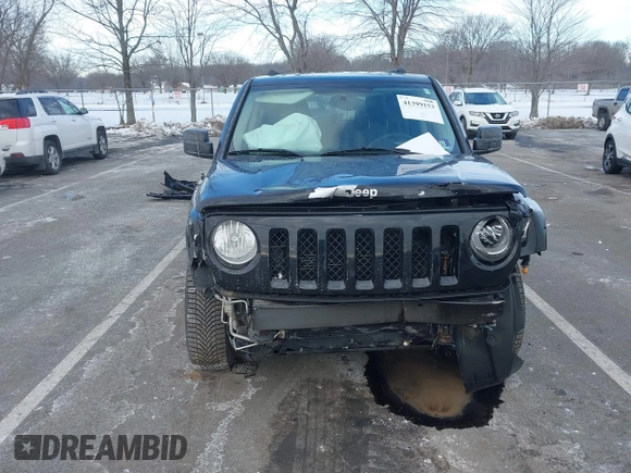 2014 Jeep Patriot Latitude with VIN 1C4NJRFBXED687701, listed as a IAAI auction lot 41399153 with 109,783 mi miles. Bid and sale history available at carsss.com. Image 6.