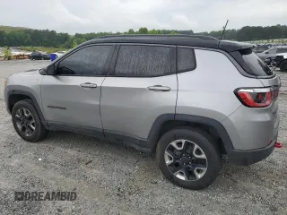 2018 Jeep Compass Trailhawk with VIN 3C4NJDDB4JT451409, listed as a Copart auction lot 58769305 with 135,562 mi miles and Clean title. Bid and sale history available at DreamBid. Image 2.
