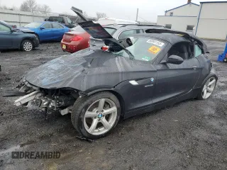 2011 BMW Z4 sDrive30i with VIN WBALM5C56BE379790, listed as a Copart auction lot 80991153 with 0 mi miles and Salvage Title. Bid and sale history available at carsss.com. Image 1.