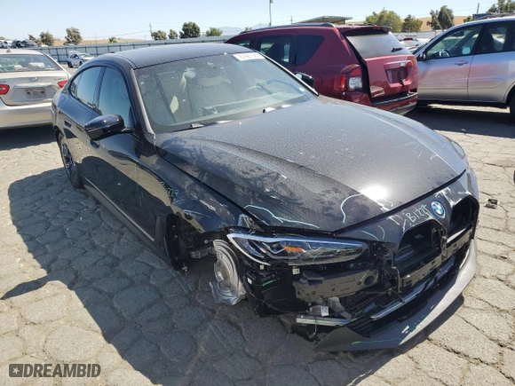 2023 BMW i4 eDrive35 with VIN WBY43AW07PFR25578, listed as a Copart auction lot 67667383 with 78 mi miles. Bid and sale history available at carsss.com. Image 4.