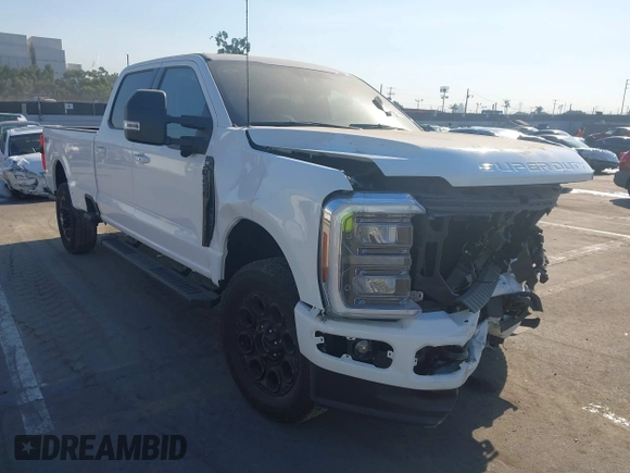 2024 Ford Super Duty F-250 SRW XL with VIN 1FT8W2BN2RED04016, listed as a IAAI auction lot 41274955 with 6,181 mi miles. Bid and sale history available at carsss.com. Image 1.