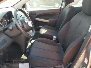 2011 Mazda 2 Sport z VIN JM1DE1HY5B0106904, wystawiony jako Copart lot #58488095 z przebiegiem 40 707 mil mil oraz Nie do naprawy • Non repairable. Historia ofert i sprzedaży dostępna na DreamBid. Obrazek 7.