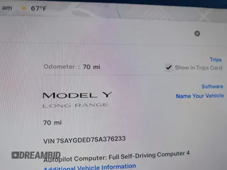2025 Tesla Model Y Long Range with VIN 7SAYGDED7SA376233, listed as a IAAI auction lot 41777876 with 70 mi miles and . Bid and sale history available at DreamBid. Image 7.