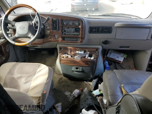 2000 Chevrolet Express Cargo Van w/YF7 with VIN 1GBFG15RXY1264551, listed as a Copart auction lot 88008385 with 206,407 mi miles and Salvage Title. Bid and sale history available at carsss.com. Image 8.