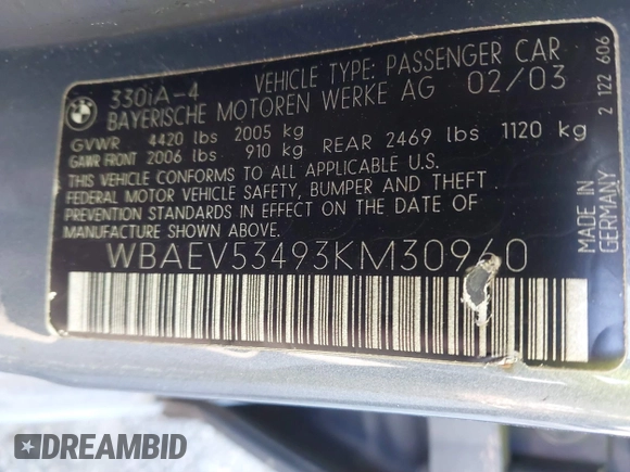 2003 BMW 3 Series 330i with VIN WBAEV53493KM30960, listed as a IAAI auction lot 41420568 with 192,456 mi miles. Bid and sale history available at carsss.com. Image 9.
